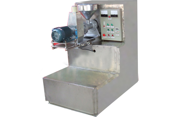 fish pelleting machine